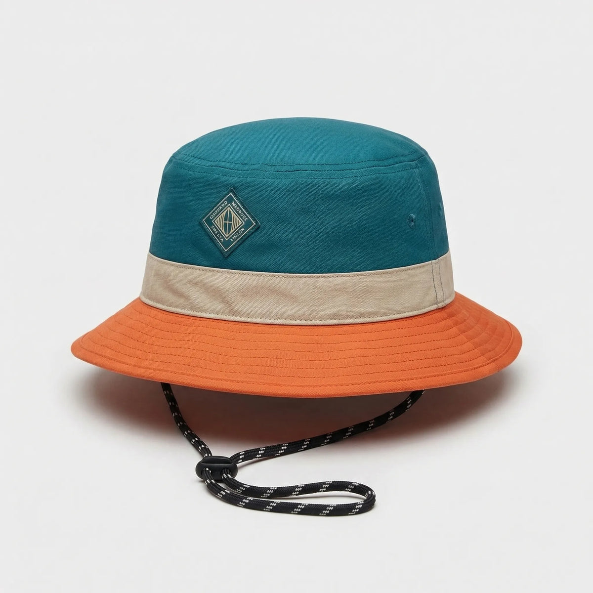 Colour-block bucket hat with quick-dry fabric and adjustable chin strap