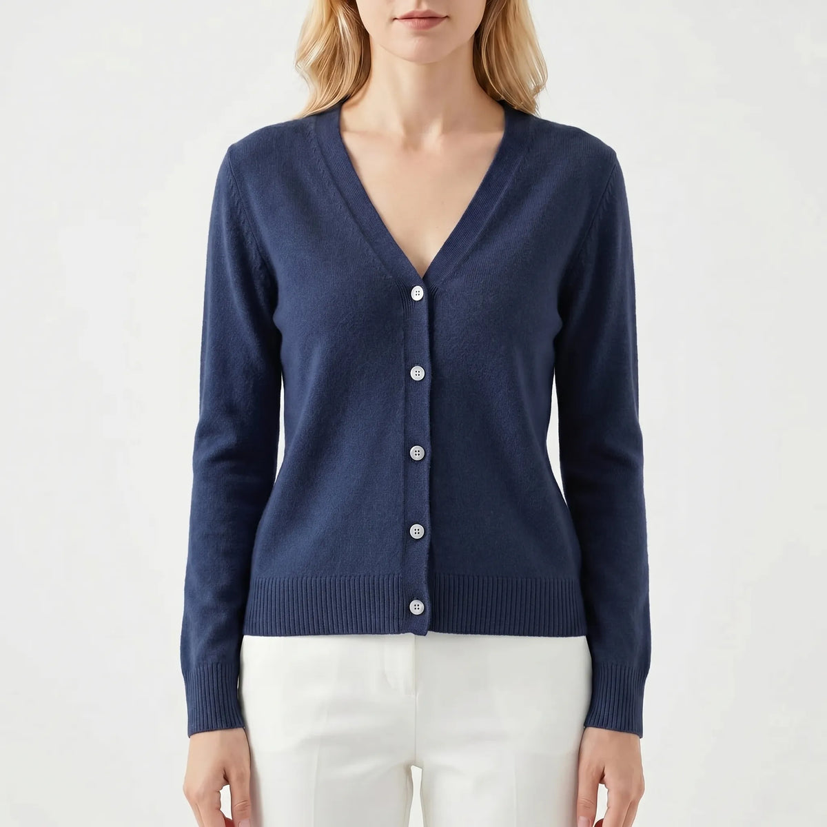 Women's V-neck button cardigan in fine knit with relaxed fit