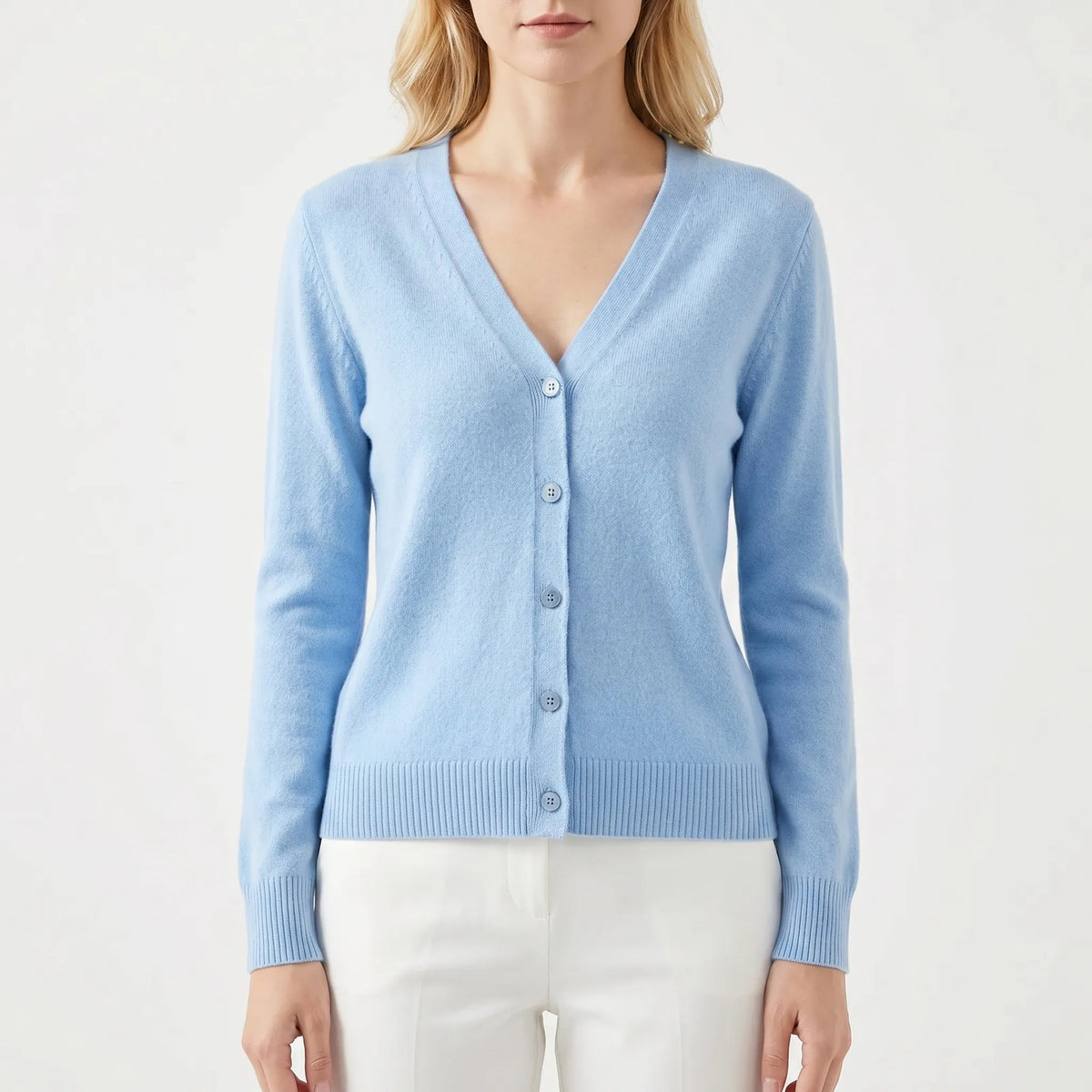 Women's V-neck button cardigan in fine knit with relaxed fit