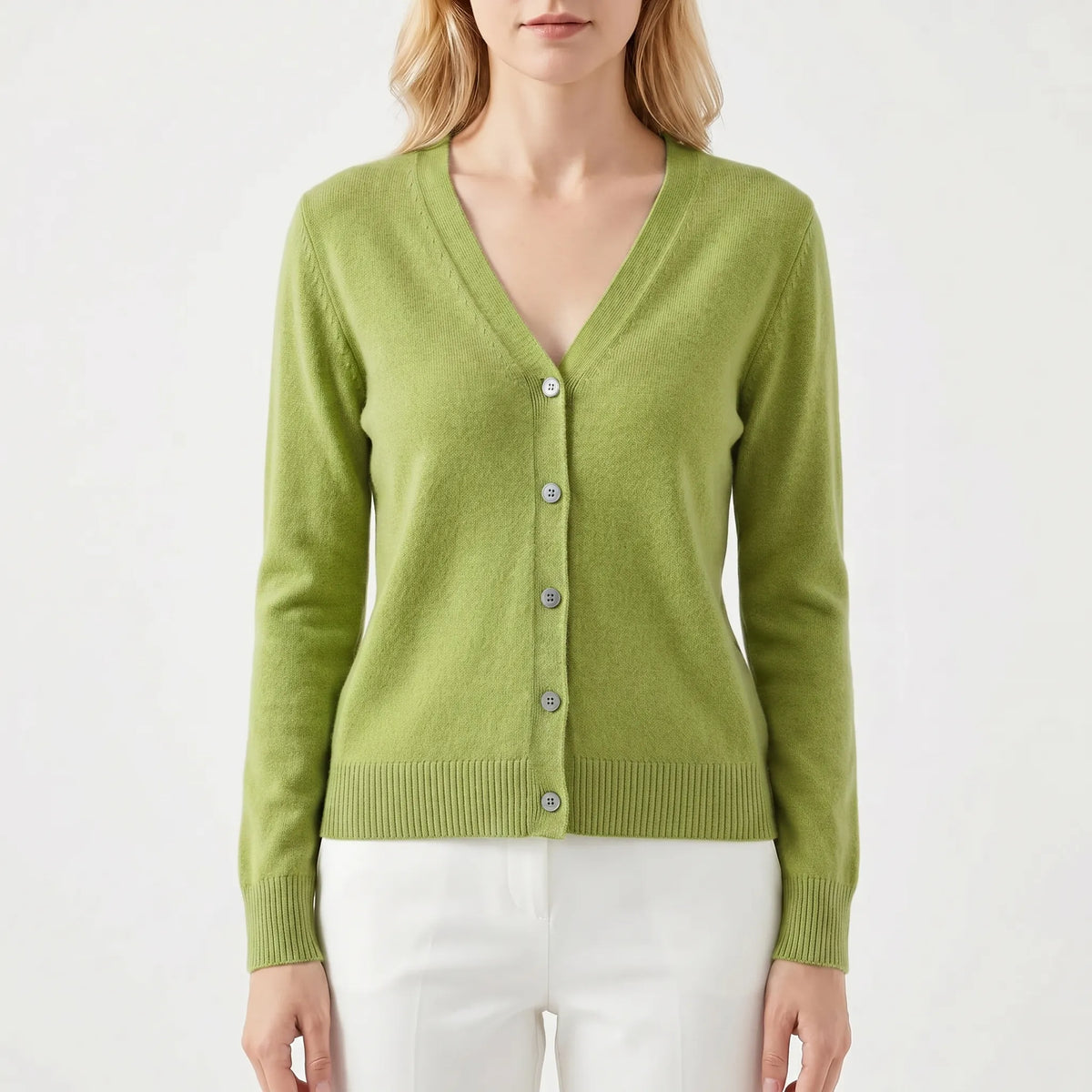 Women's V-neck button cardigan in fine knit with relaxed fit