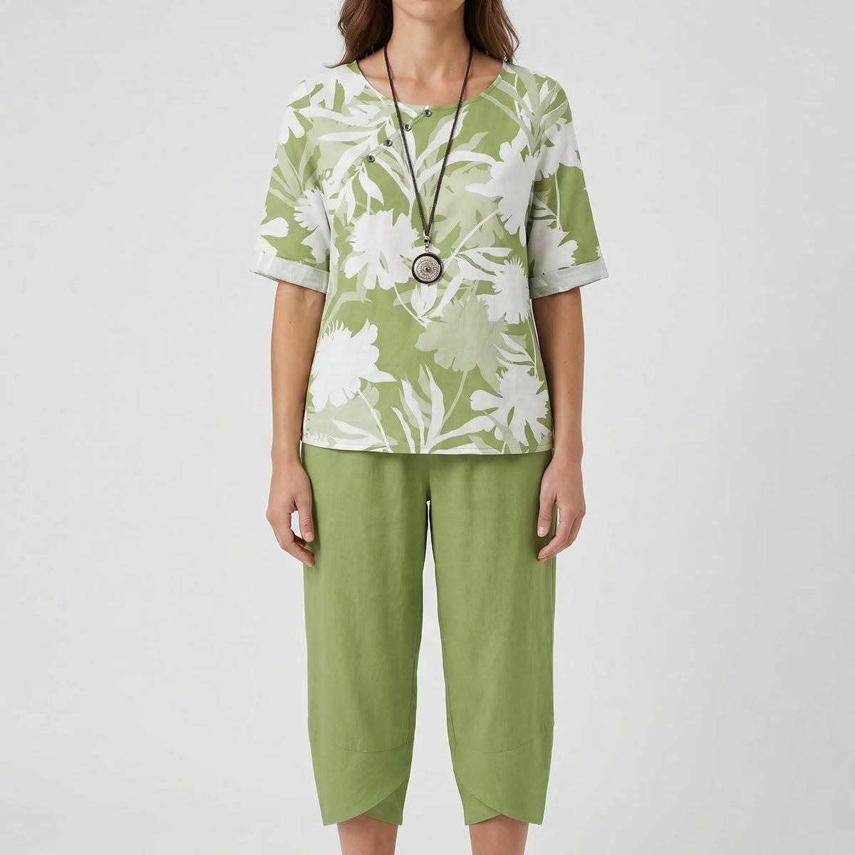 Women's clover print short-sleeve top and high-waist pant set