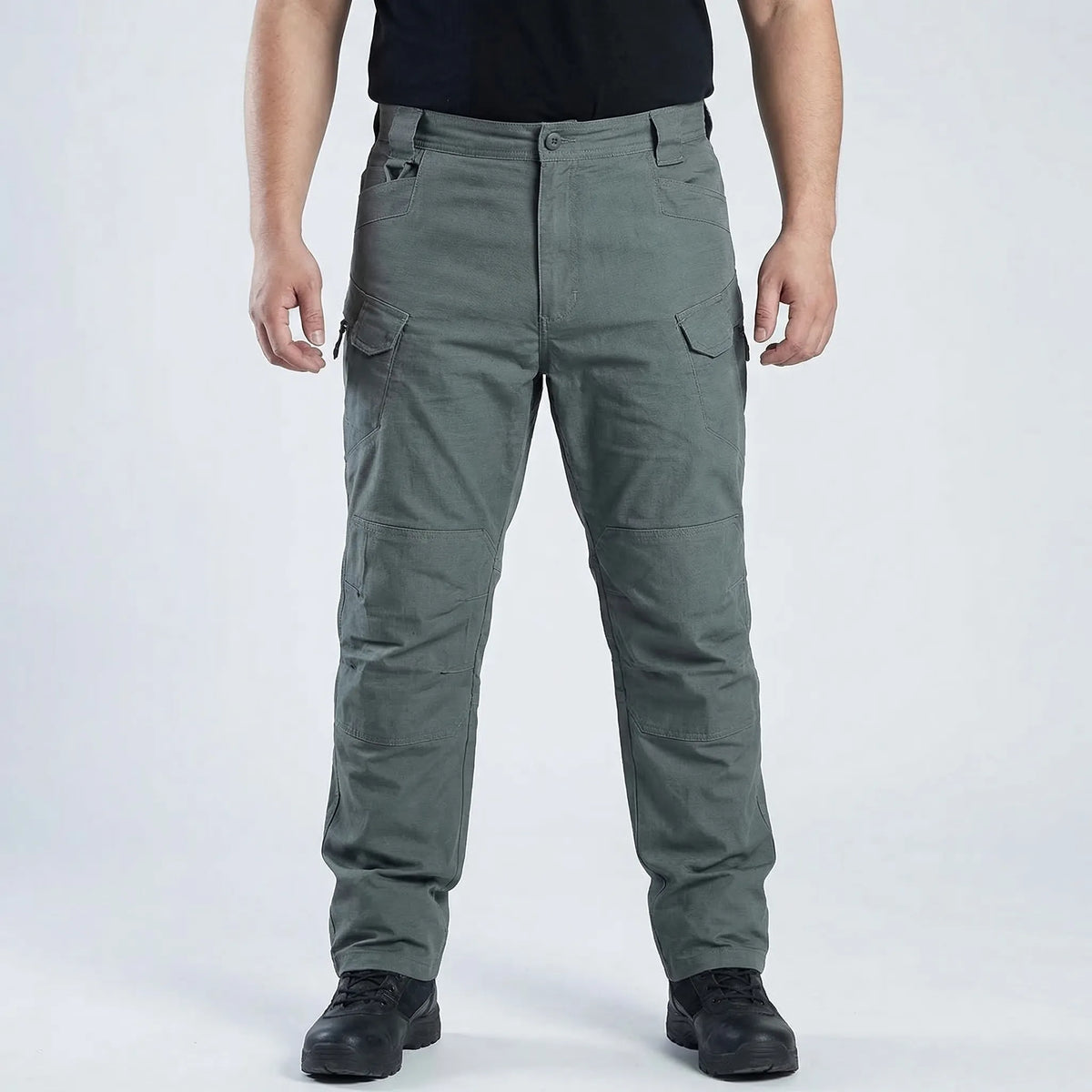Tactical cargo trousers with multiple pockets and water-repellent finish