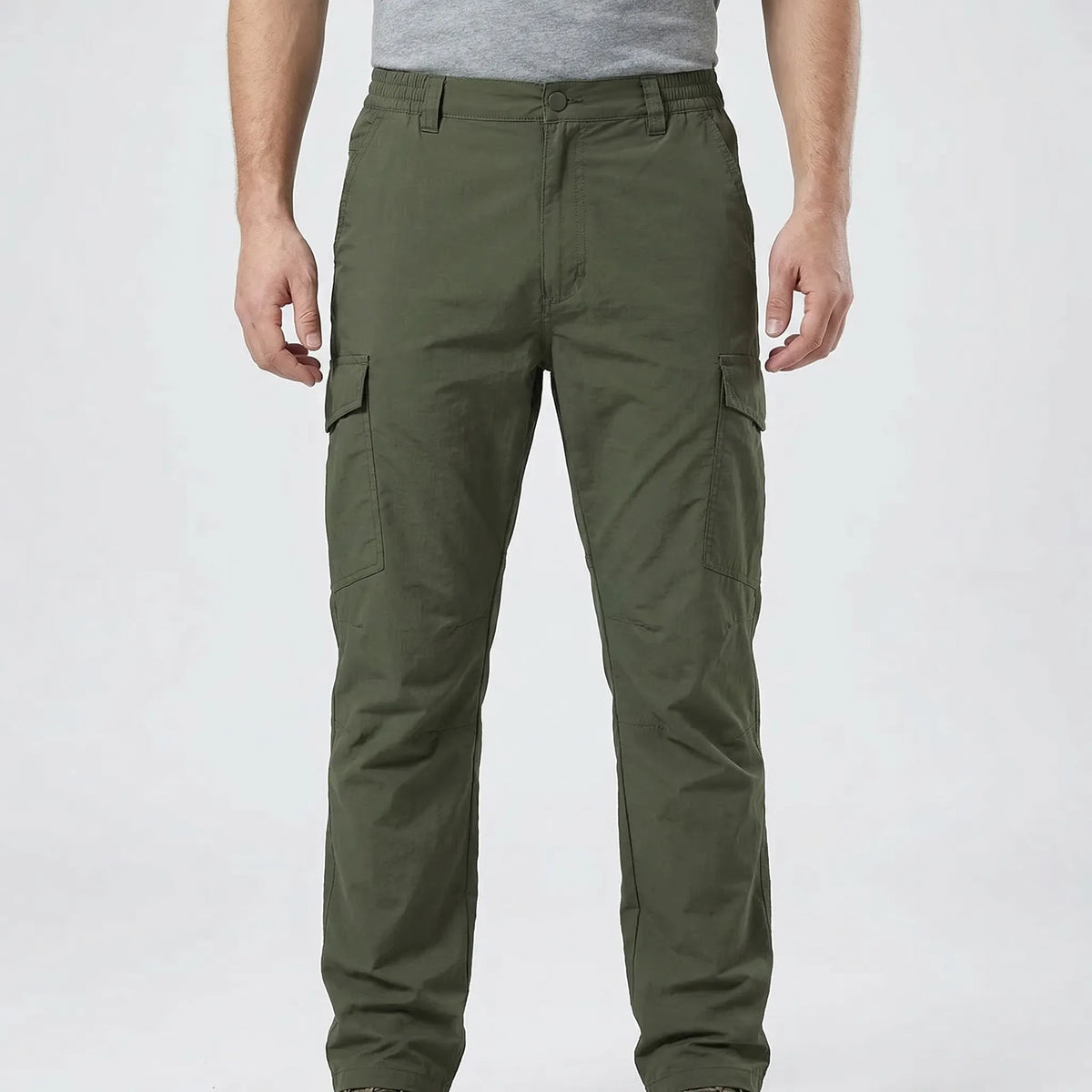Tactical cargo trousers with multiple pockets and water-repellent fabric