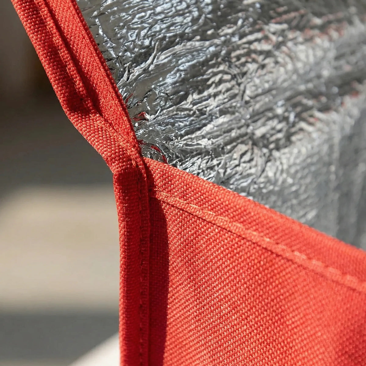 Portable insulated lunch cooler bag with foldable design and reinforced handles