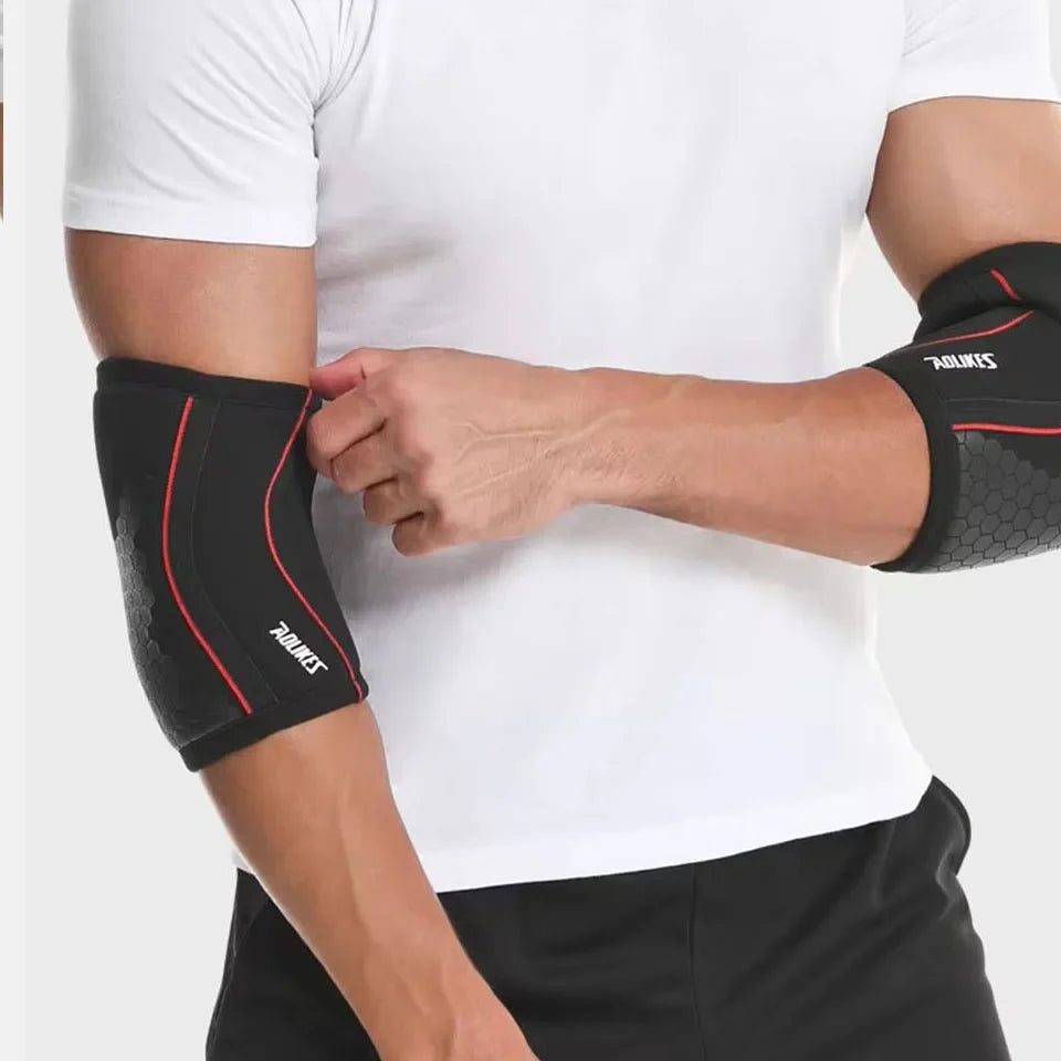 Compression elbow support sleeve for weightlifting and sport