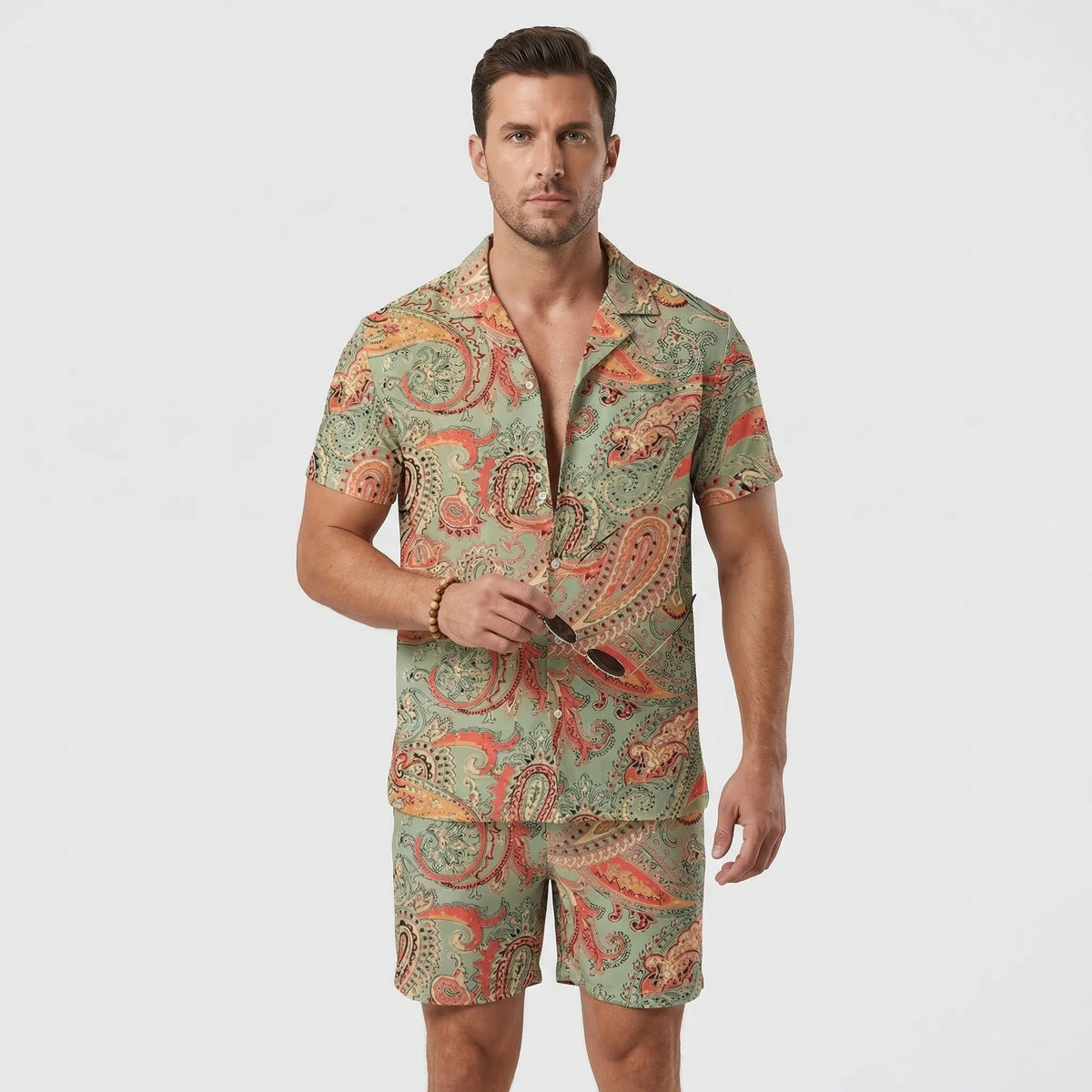 Men's tropical print 2-piece short sleeve set with matching shirt and shorts