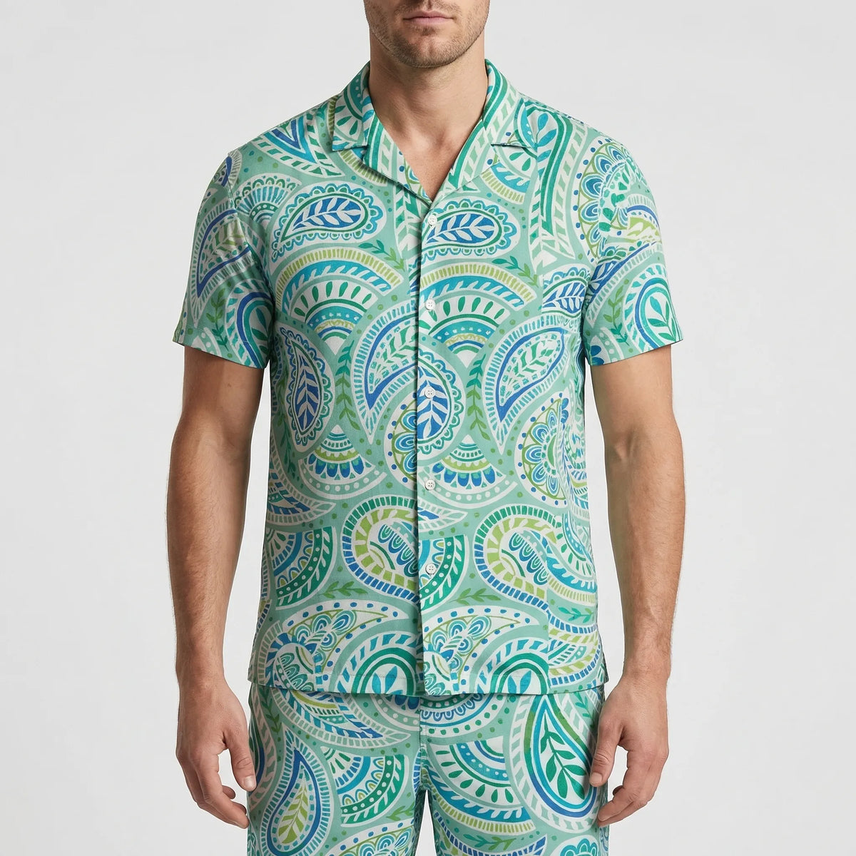 Men's tropical print 2-piece short sleeve set with matching shirt and shorts