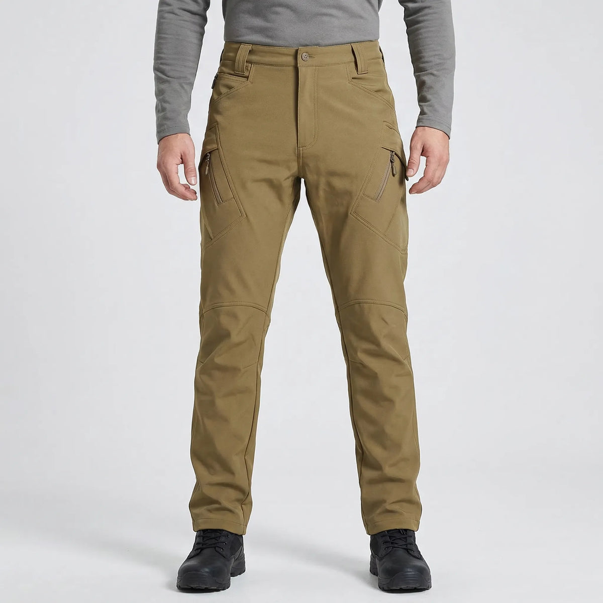 Tactical cargo trousers with fleece lining and water-repellent outer