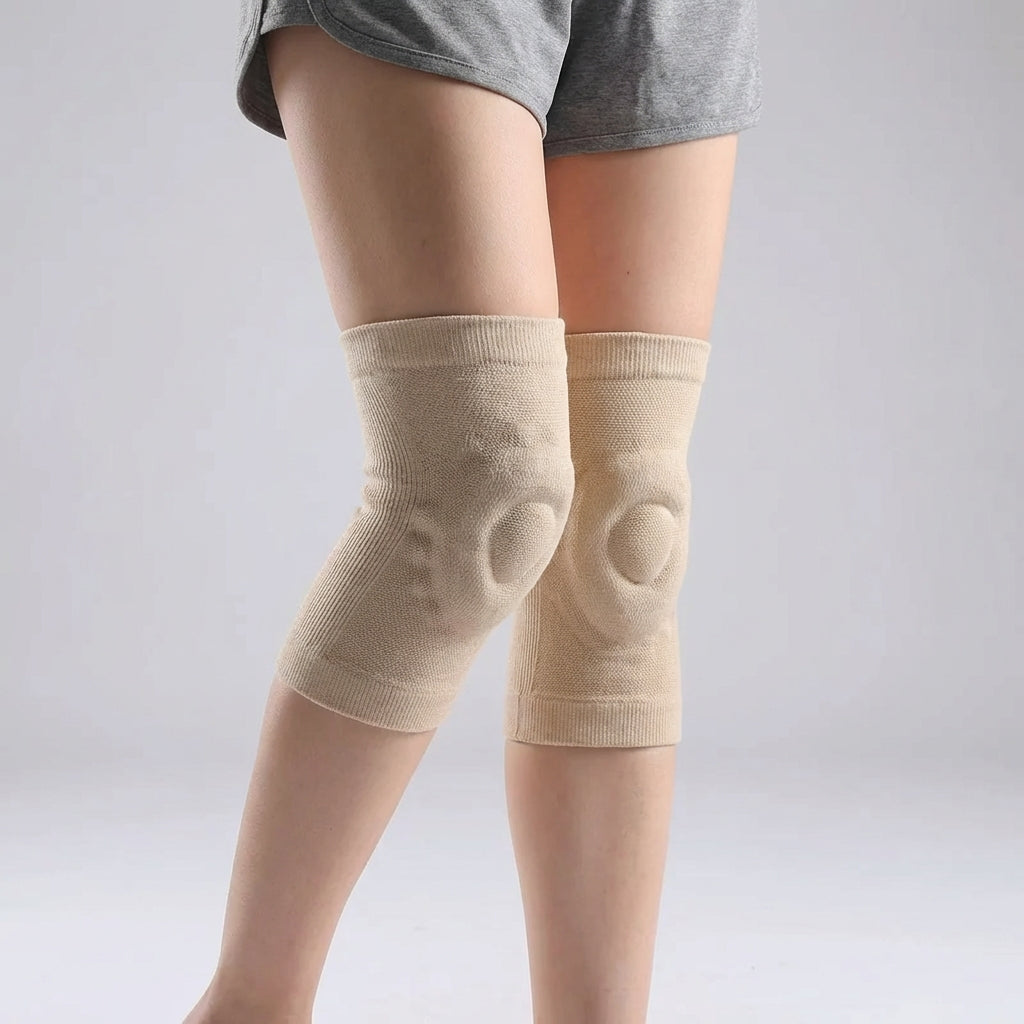 Slim cushioned knee sleeve for sports and joint support