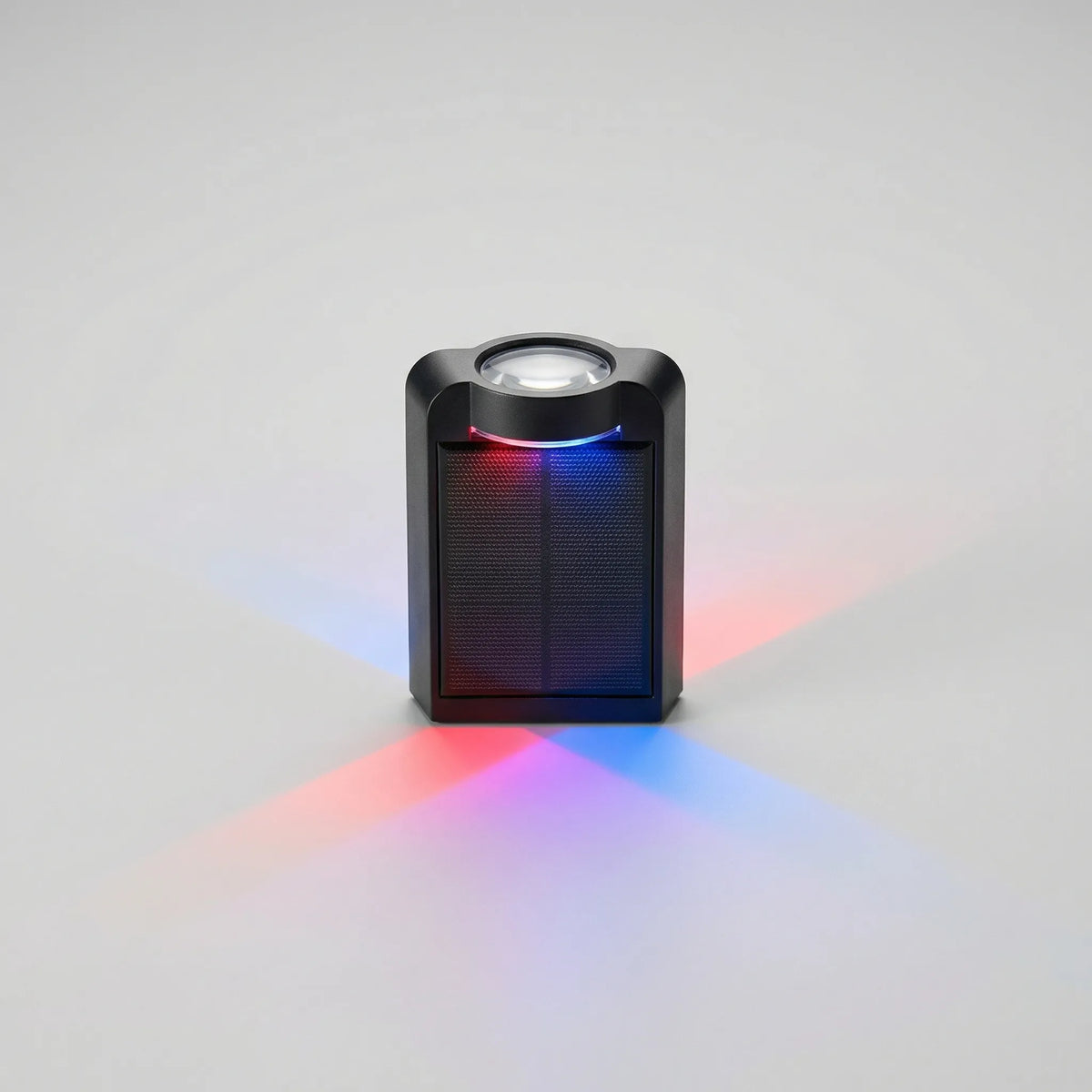 Solar-powered outdoor wall light with dual up-down beam pattern