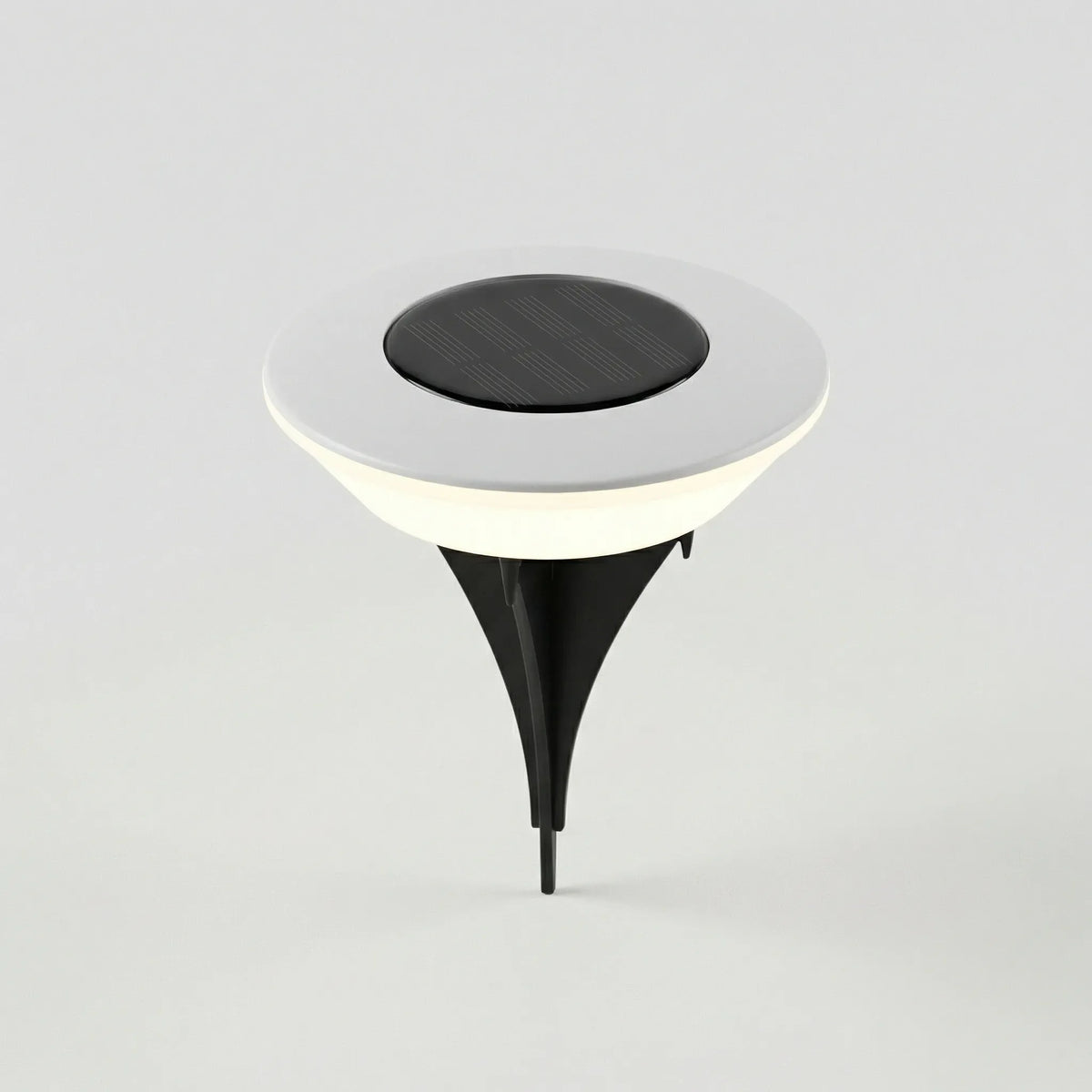 Solar ground spike garden light with 14 LEDs and 360-degree warm glow