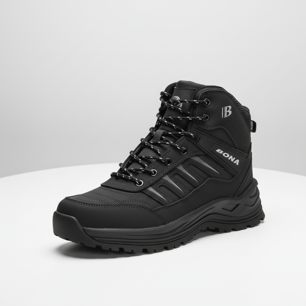 Men's insulated hiking boots with warm plush lining and durable rubber outsole