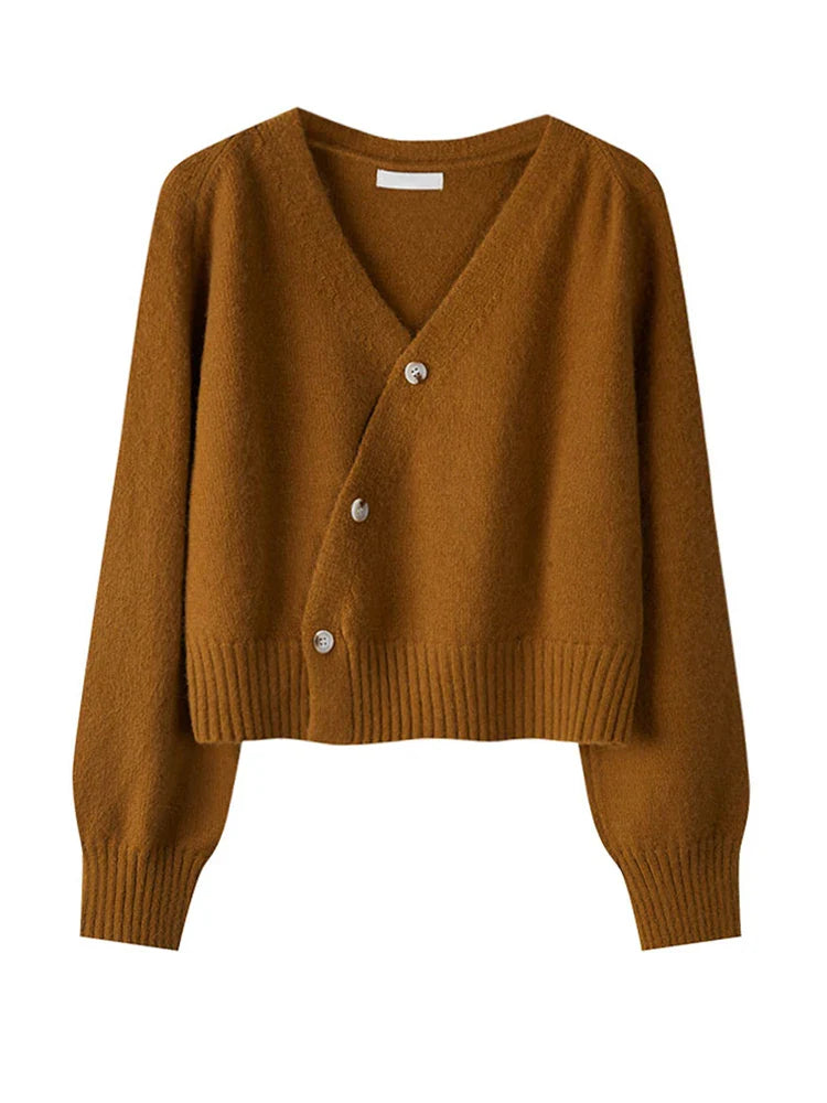 Women's asymmetrical knit cardigan with relaxed fit and cropped length