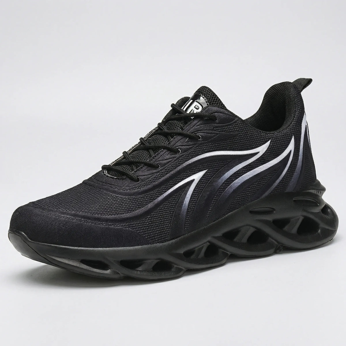 Men's breathable mesh running shoes with lightweight construction and cushioned footbed