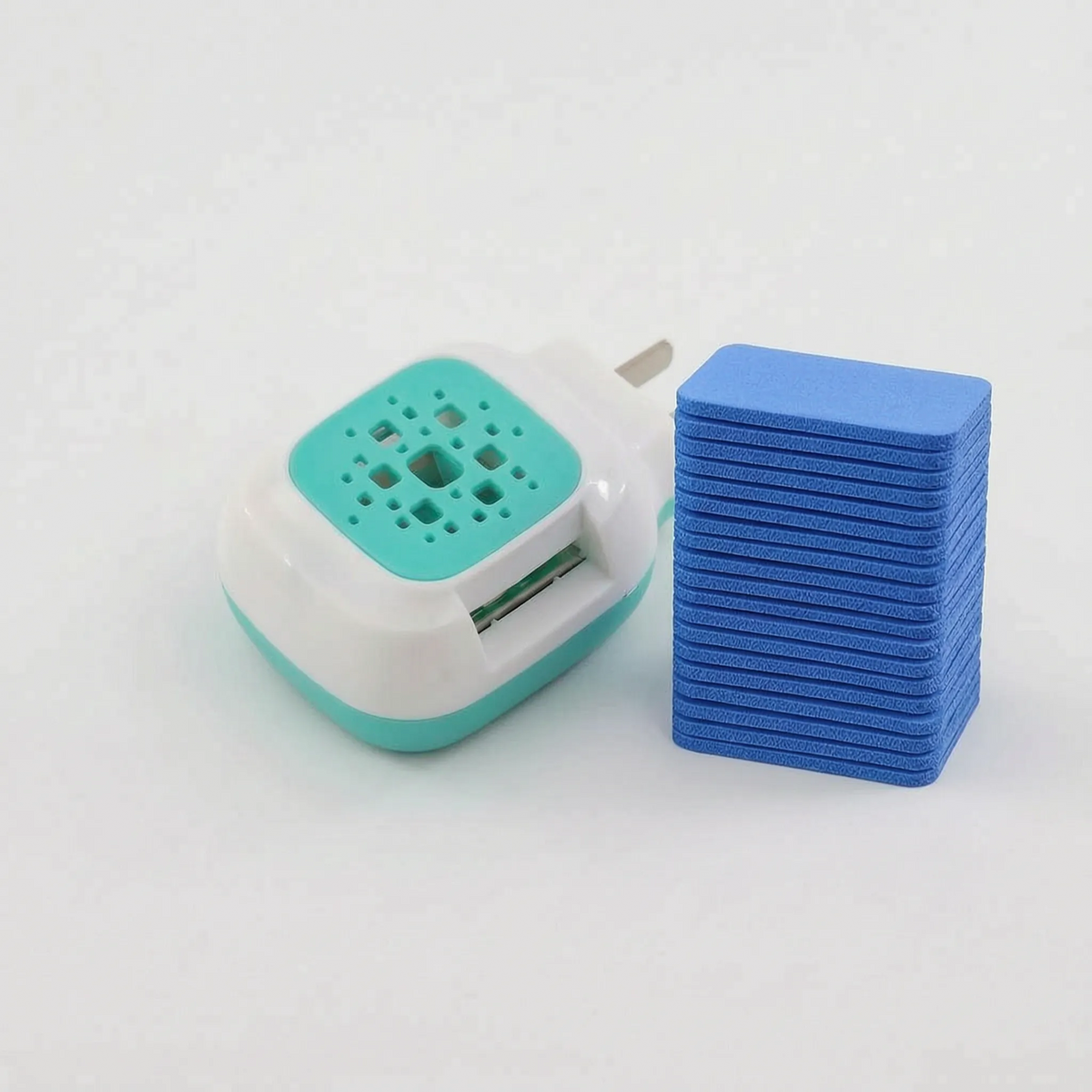Nordspur | MozzAero Electric Plug-In Mosquito Repellent