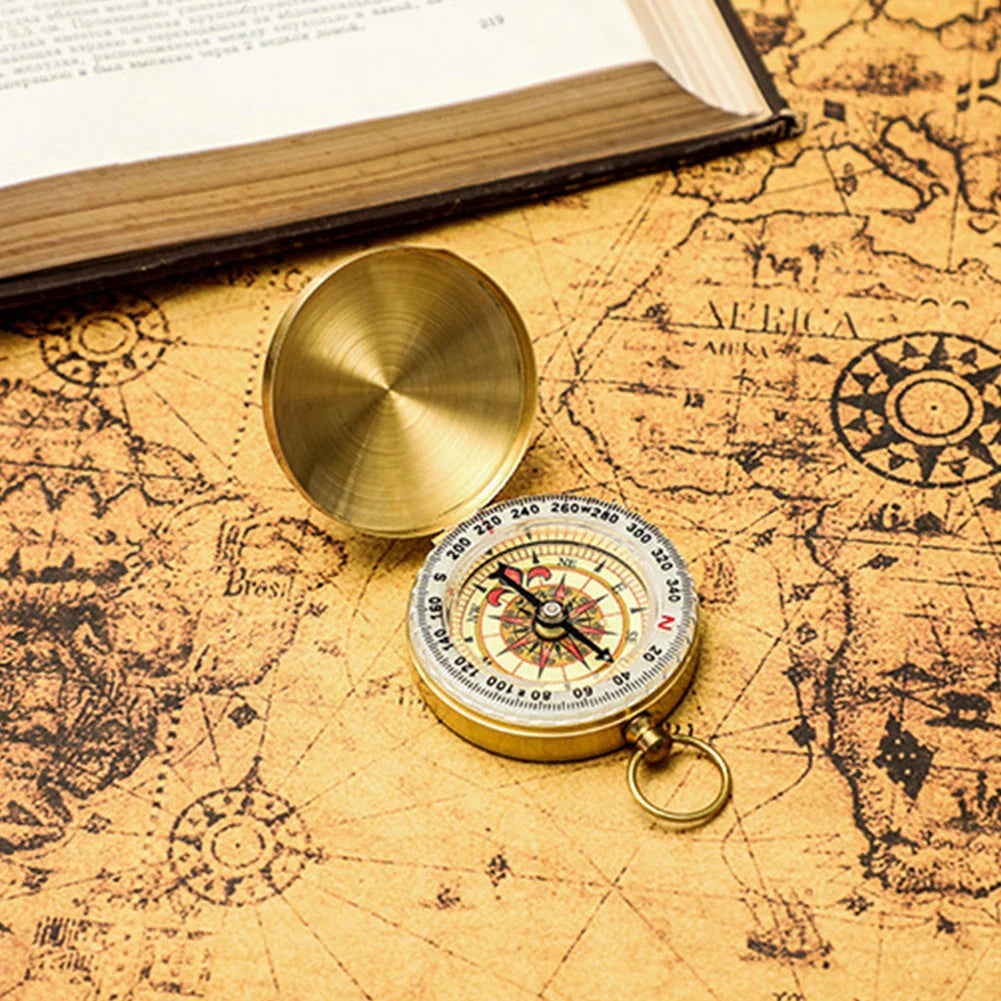 Pocket flip compass with luminous markings and protective cover