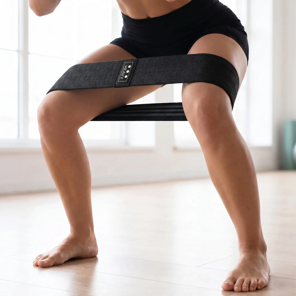 Long fabric resistance band with continuous loop design for full body workouts