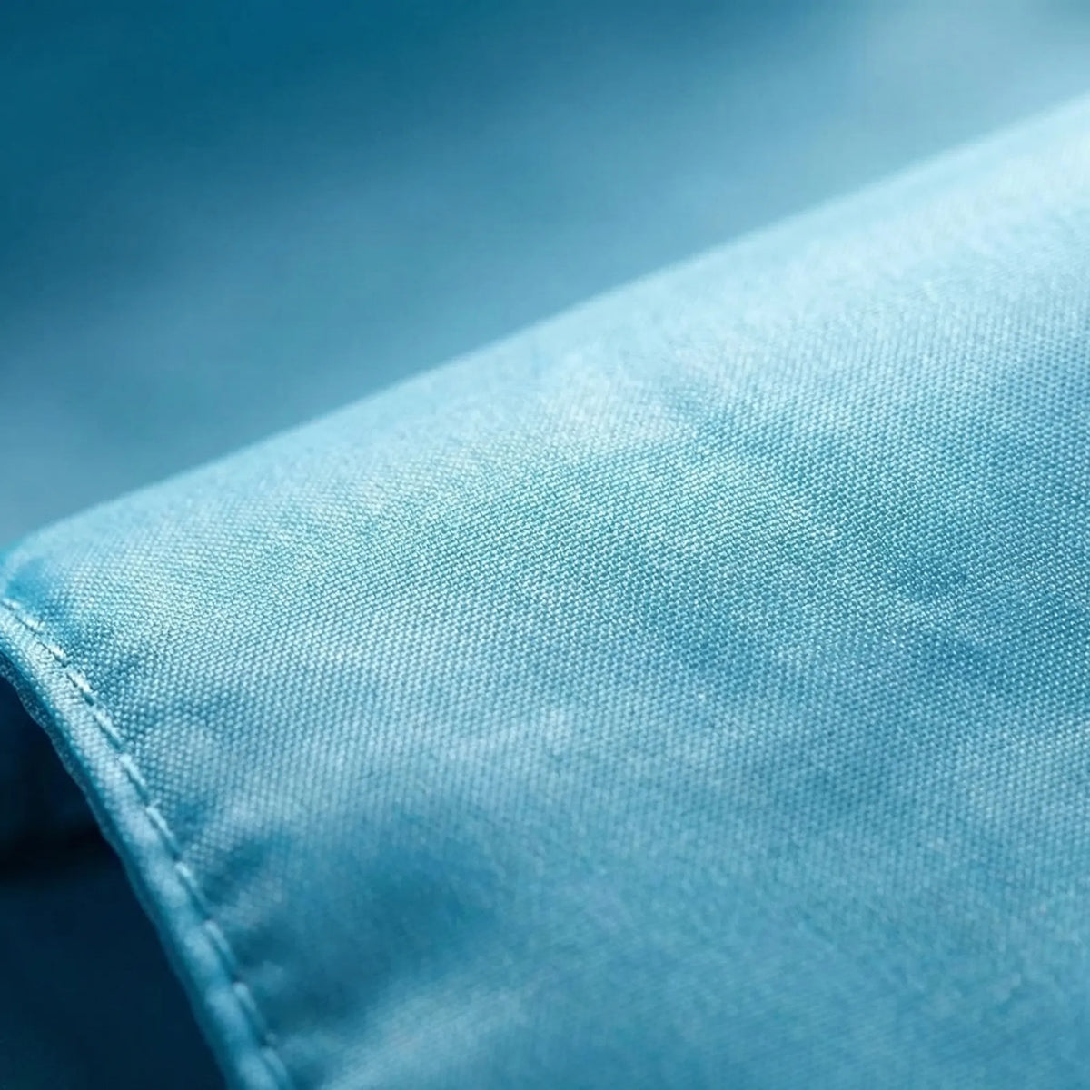 Foldable backpack with large capacity and water-resistant fabric
