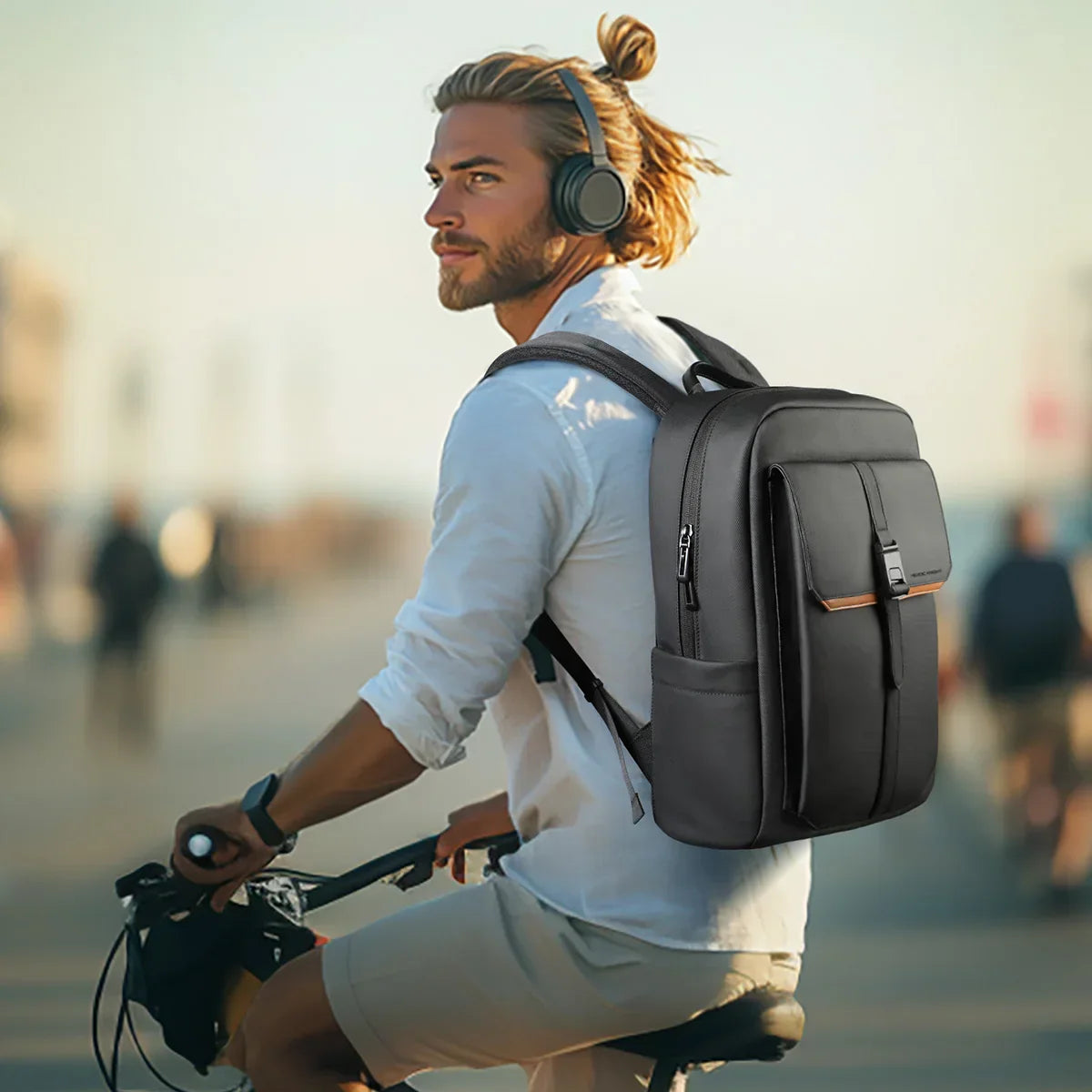 Men's water-resistant laptop backpack with flap closure and contrast stripe
