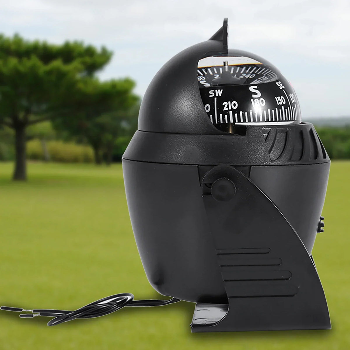 Compact illuminated swivel compass for car and boat dashboard