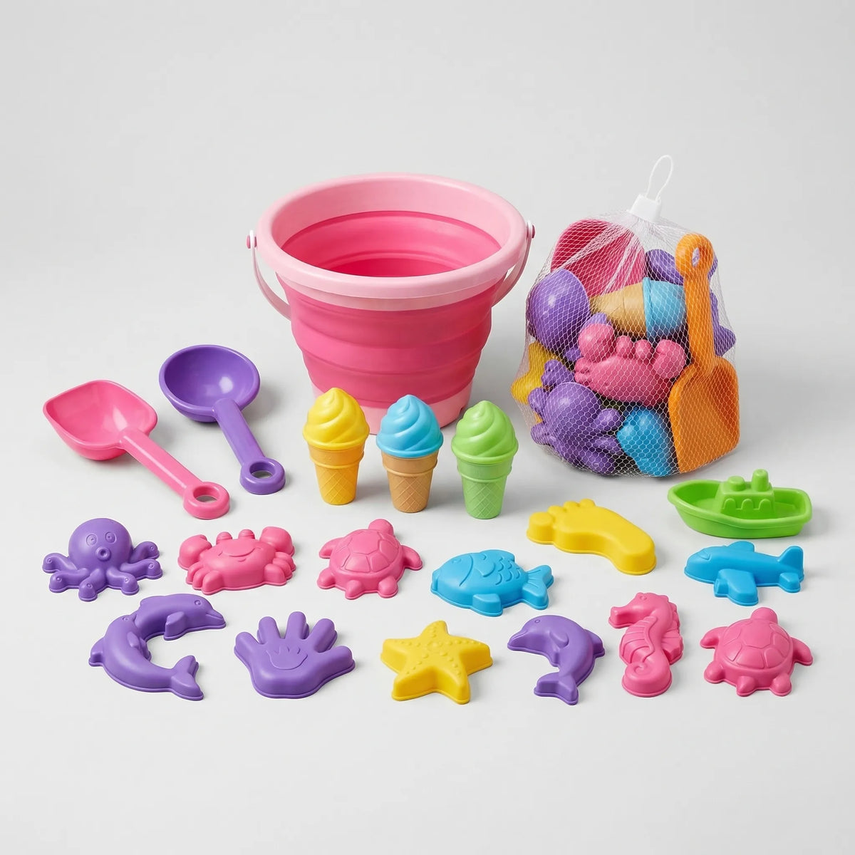 Kids beach toy set with collapsible bucket and sand moulds