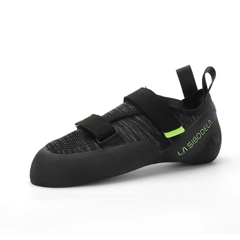 Beginner climbing shoe with grippy sole for indoor and outdoor use