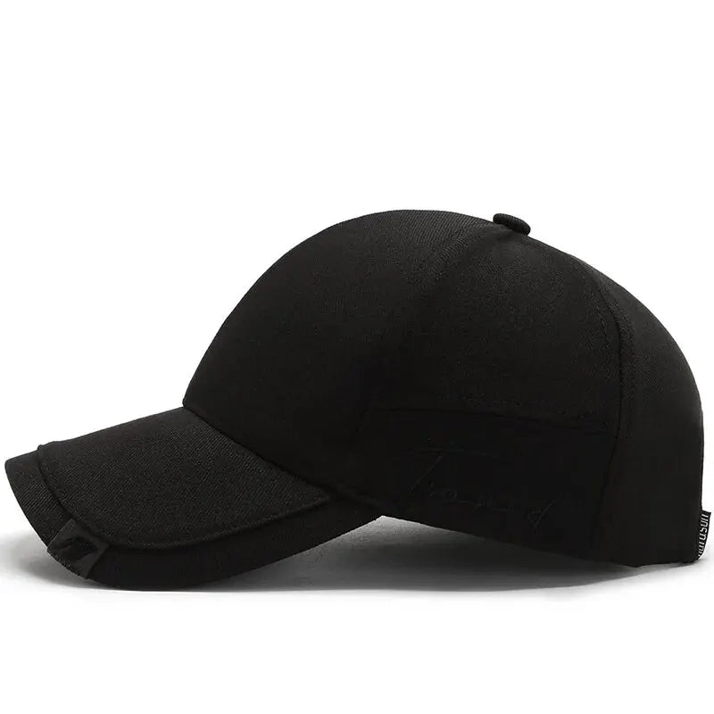 Men's minimalist baseball cap with curved brim and adjustable strap