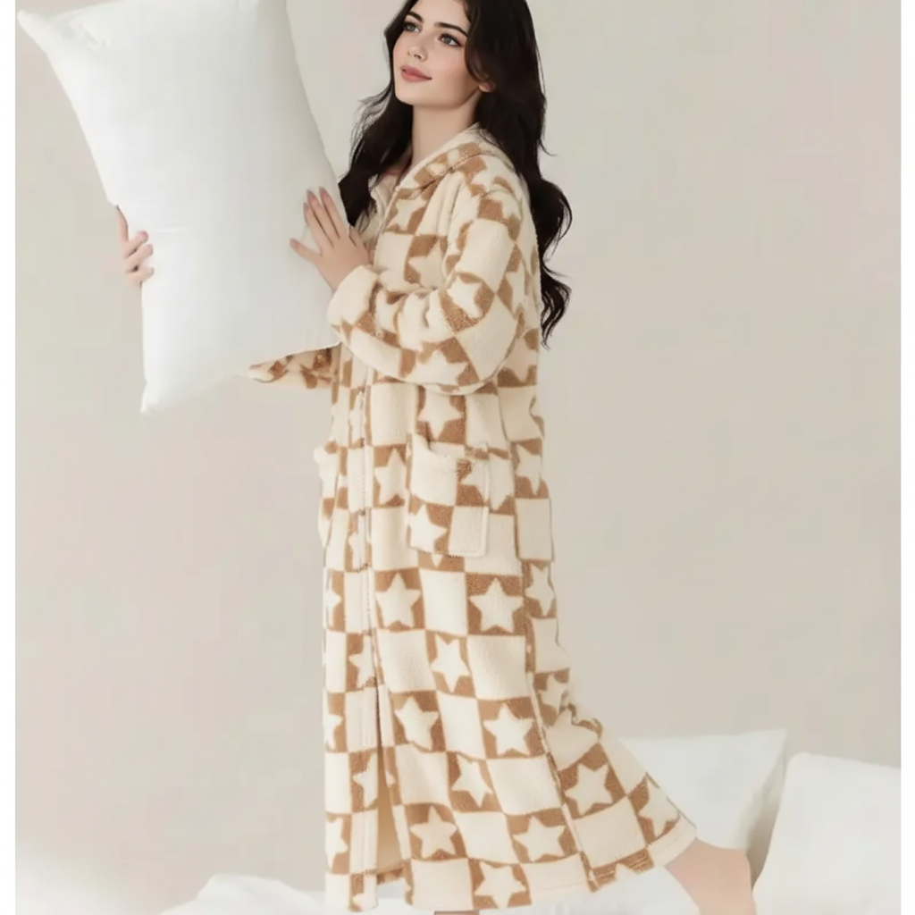 Women's warm zip pyjama set with ankle length and full sleeves