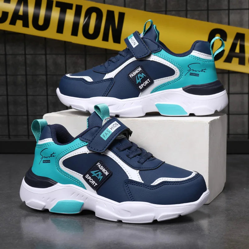 Boys sports shoes lightweight breathable with chunky padded sole