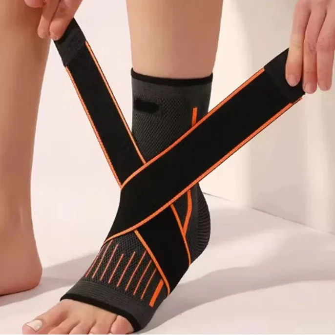 Adjustable compression ankle sleeve with stabilisation support