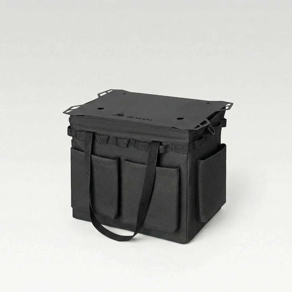 Foldable outdoor organiser bag with multiple pockets and rigid base