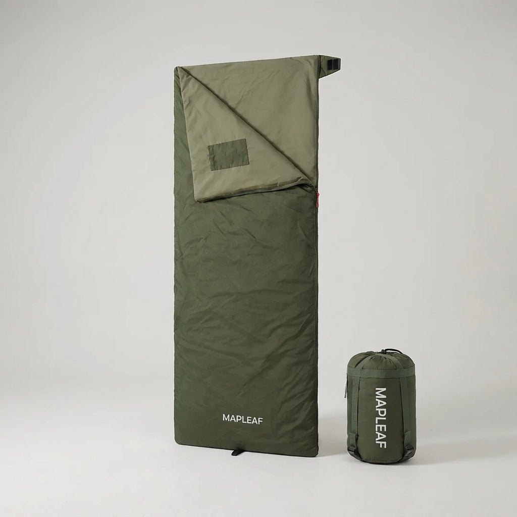 Lightweight envelope sleeping bag compact and portable