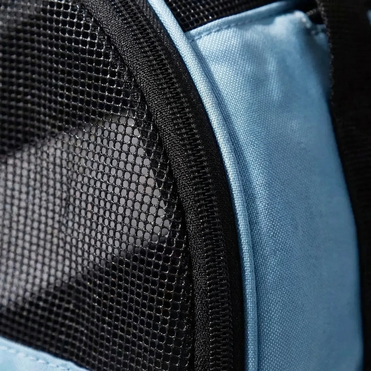 Breathable mesh pet carrier bag with open tent roof for small dogs and cats