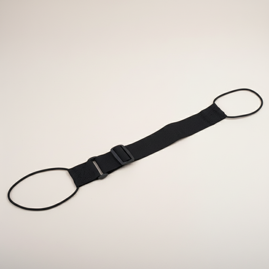 Adjustable nylon luggage strap with elastic loops and quick-adjust buckle