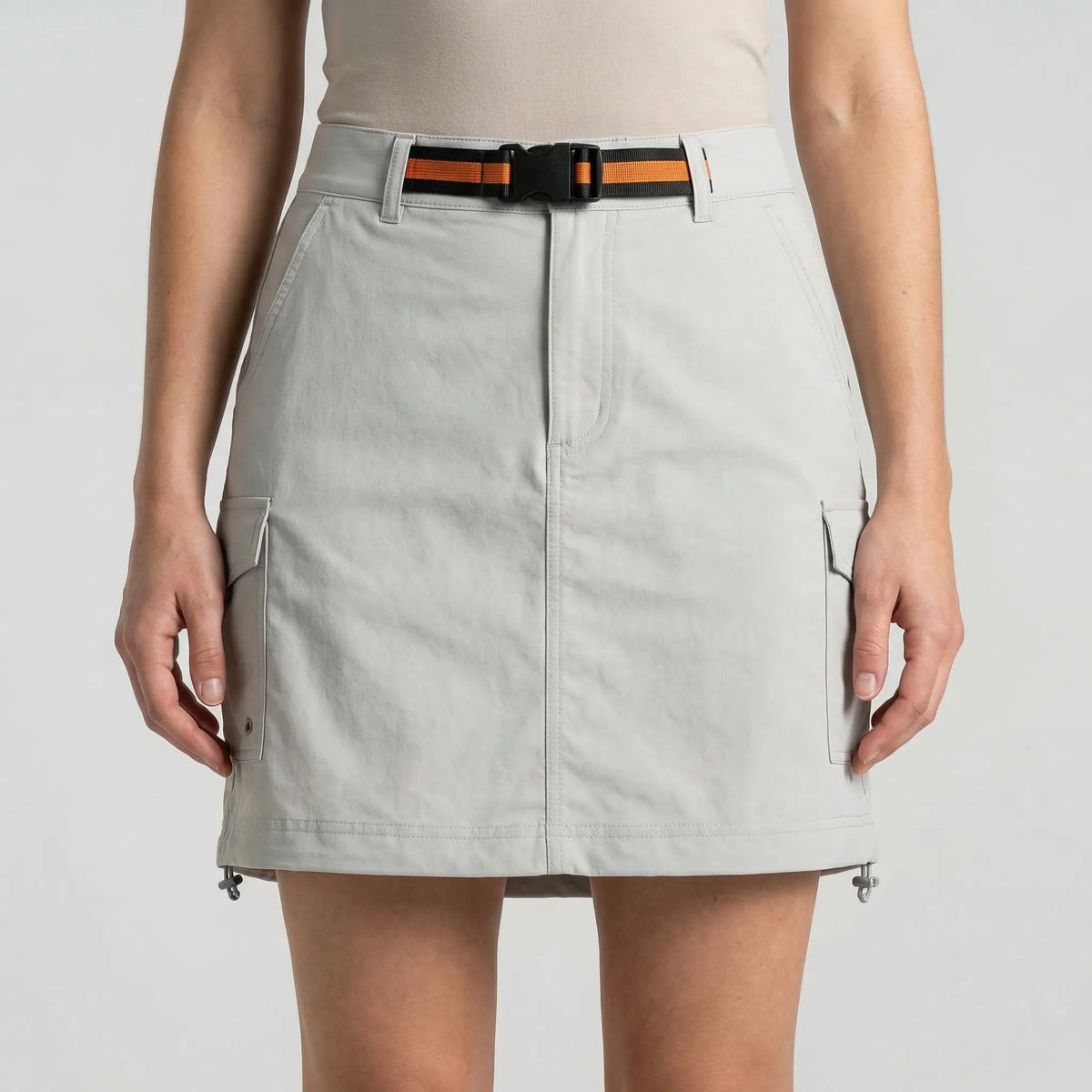 Lightweight women's hiking skort with stretch fabric and integrated shorts for outdoor activities