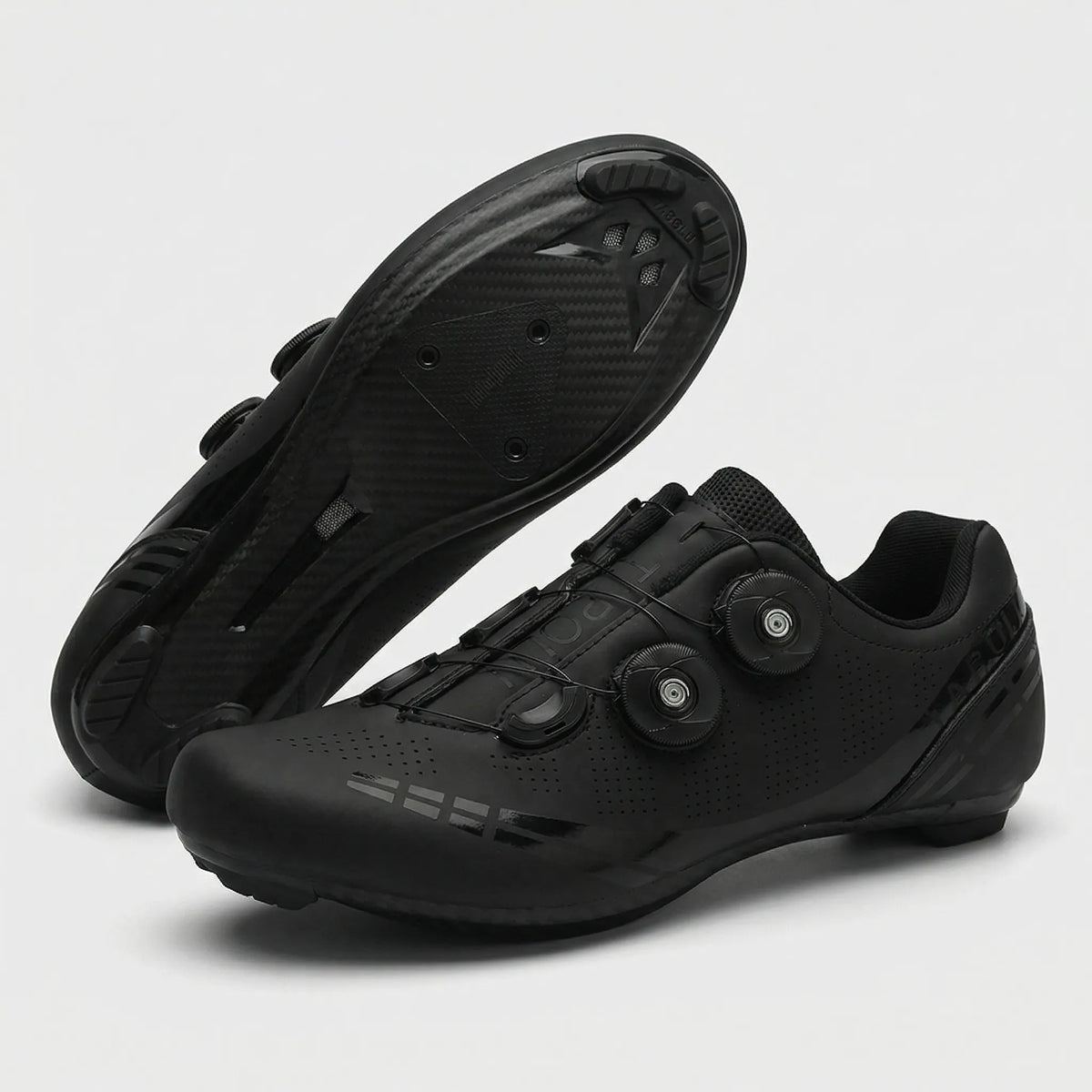 MTB cycling shoe with rotary knob closure and SPD cleat compatibility
