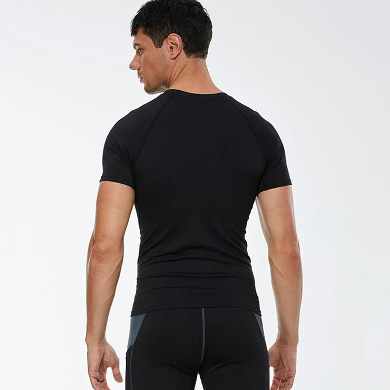 Men's short sleeve compression t-shirt with quick-dry moisture wicking