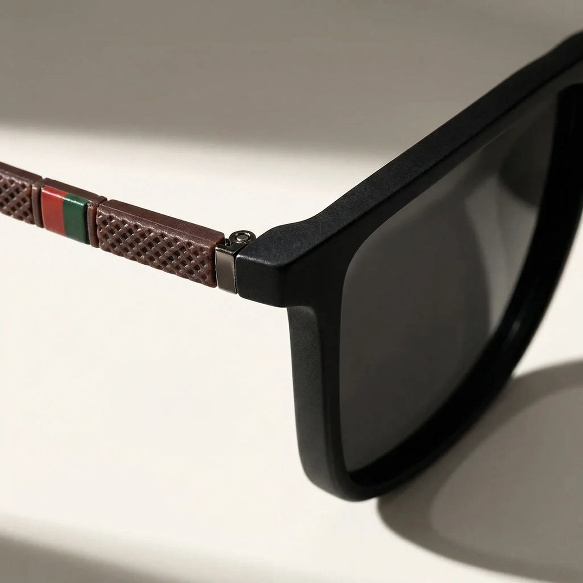 Polarised rectangle sunglasses with UV400 protection for driving and fishing