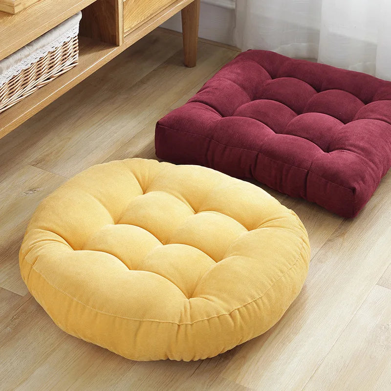 Large round floor cushion with tufted polyester support