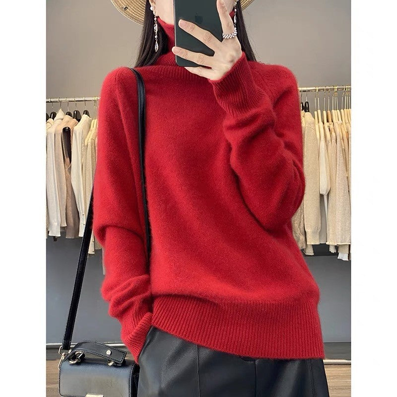 Women's Cashmere Turtleneck Sweater with Wide Cut and Elegant Texture