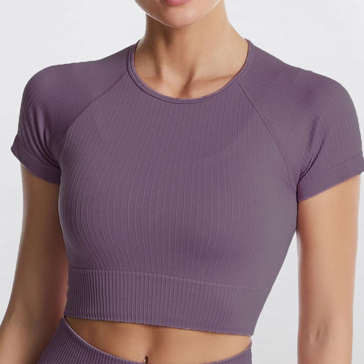 Thrives Outdoor | Vyralia Seamless Short Sleeve Crop Top