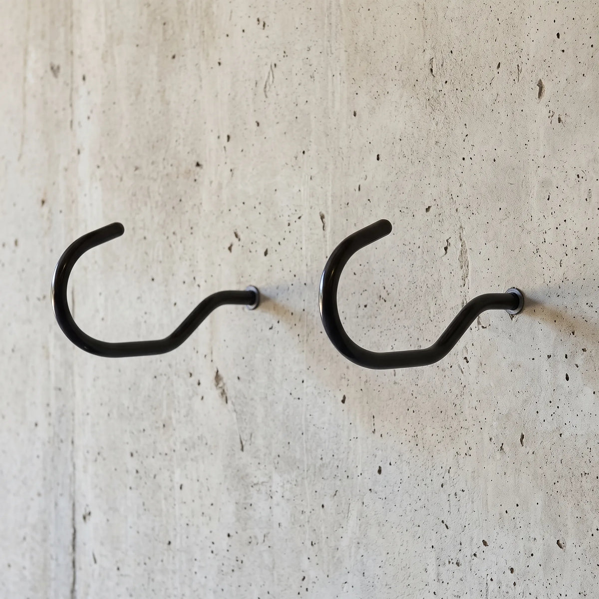 Thrives Outdoor | Gripford Threaded Screw Wall Mount Hooks