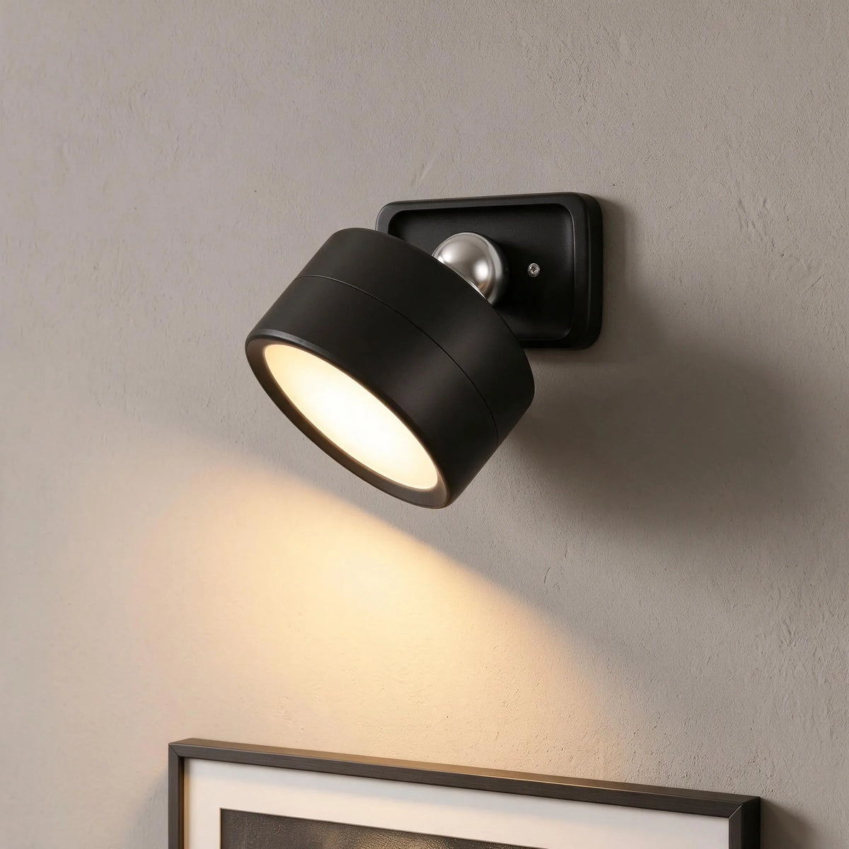 Thrives Outdoor | Lumiven Cordless Rechargeable Wall Picture Light