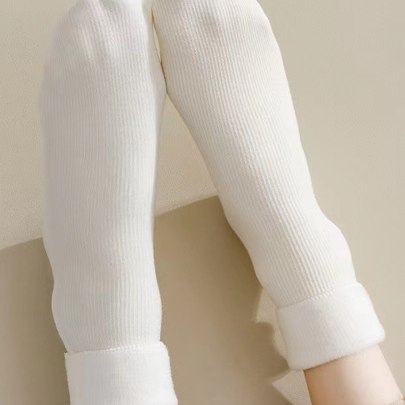 Thick Mid-Calf Socks – Warm & Solid Color
